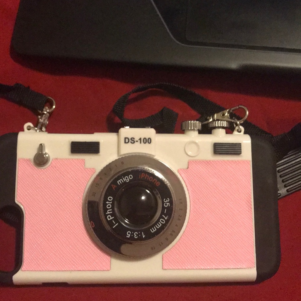 Pink 8-7 plus camera phone